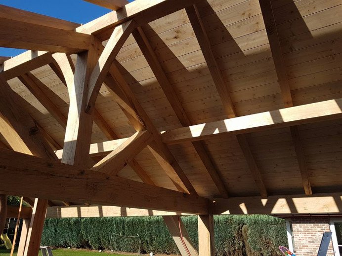 Binnenhuisinrichting op maat - B & R Bvba, Oostrozebeke