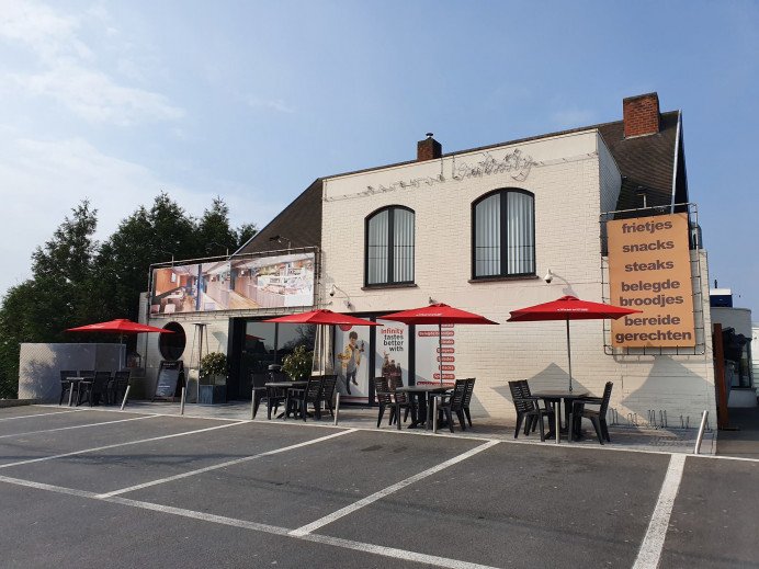 Koude gerechten, Salades, Spaghetti, Terras, Afhaalservice