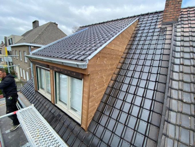 Dakwerken Santens, Evergem