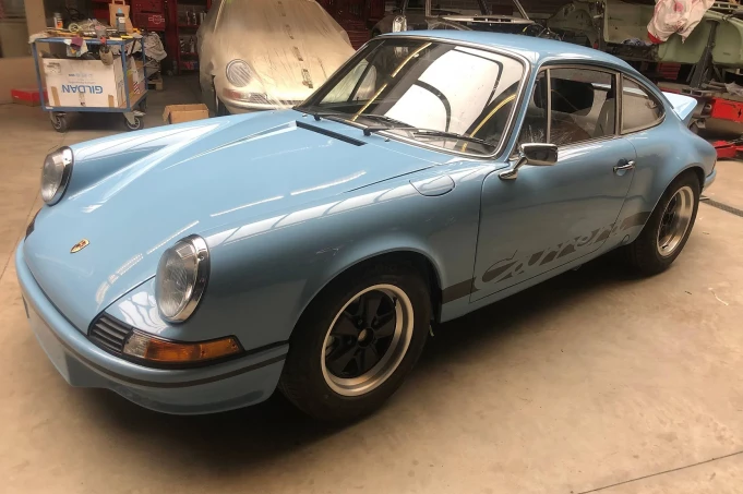 Stalling exclusive cars Aalst, Oost-Vlaanderen