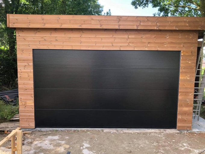 Plaatsen van poorten Vloesberg, Henegouwen