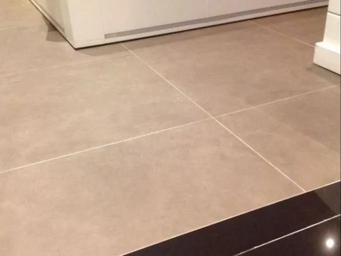 Vloerenlegger Izegem, West-Vlaanderen