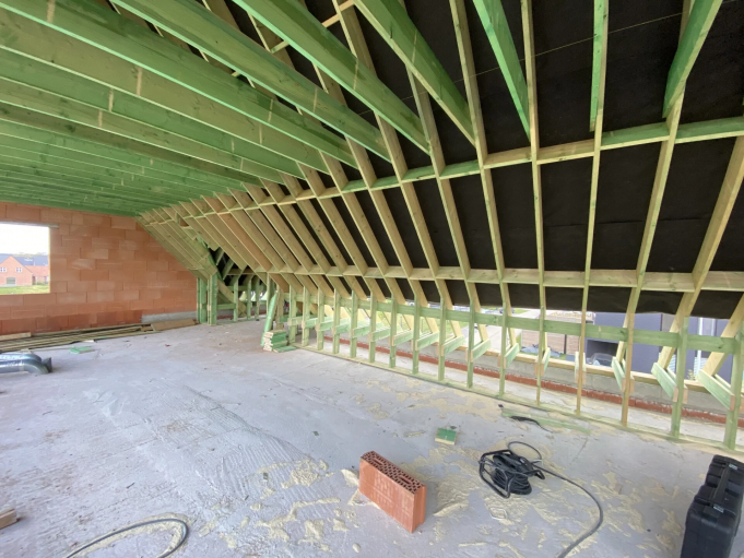 Isoleren van hellende daken Herselt, Antwerpen