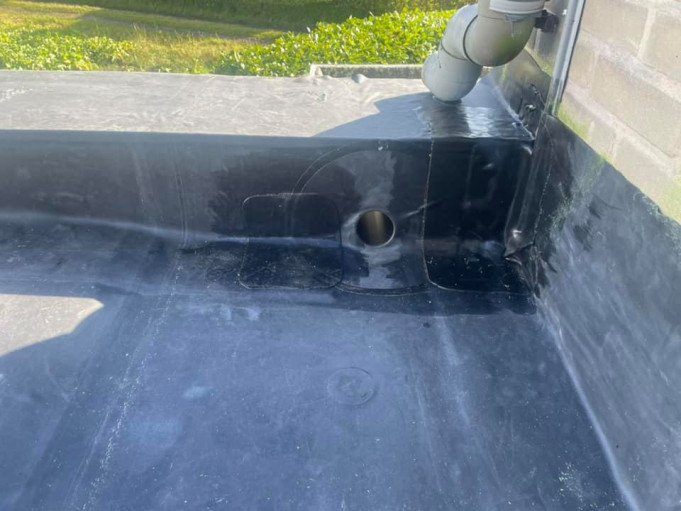 EPDM met naadloze dichting Lebbeke, Oost-Vlaanderen