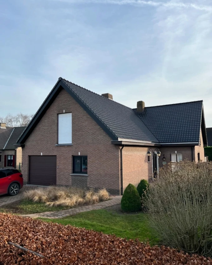 Totaalproject dakwerken Lochristi, Oost-Vlaanderen